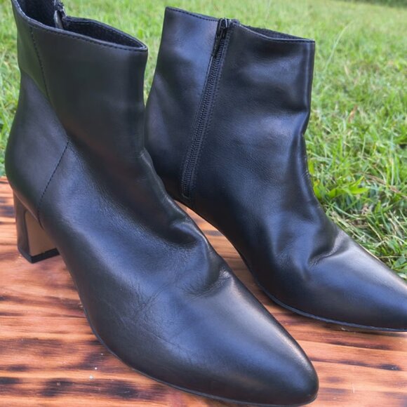 Fabianelli Black Genuine Leather Ankle Zippered Boots Size 40 Made In Italy - Picture 1 of 6